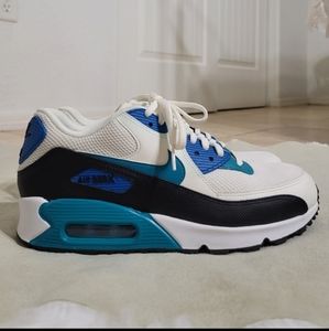 Nike Air Max 90